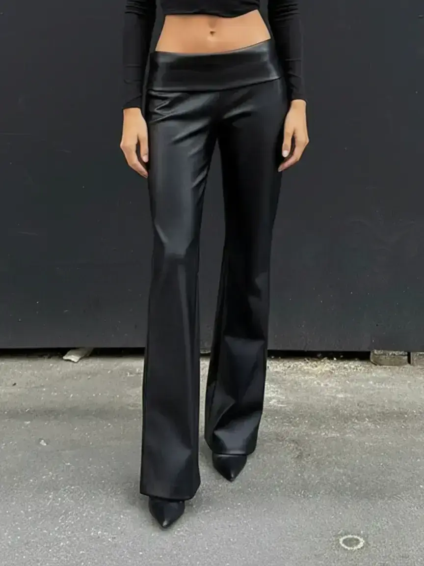 Women's PU Leather Pants Slim Fit Low Waist Plain Design, Casual Street Style Micro Flare Long Pant for Spring & Fall, Casual Streetwear Pants, Casual Chic Trousers