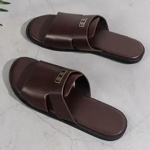 1 pair of men's fashionable sliding sandals - solid color synthetic leather upper, comfortable synthetic leather insole, round toe sole, suitable for daily outdoor useGift(Sheet)