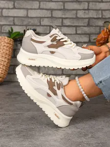 Korean Style Thick Sole Mesh Breathable Dad Shoes for Women, 2026 New Colorblock Versatile Sports Shoes, Soft Anti-Slip Casual Shoes