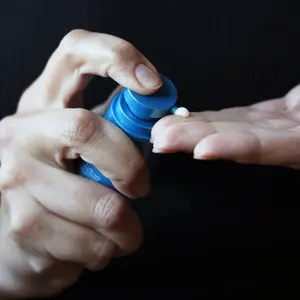 Bioelements VC 10 Brightening Serum (Niacinamide )Pigmentation Discoloration Serum 0.5 oz for Sun Aging ,Post-Acne Blemishes