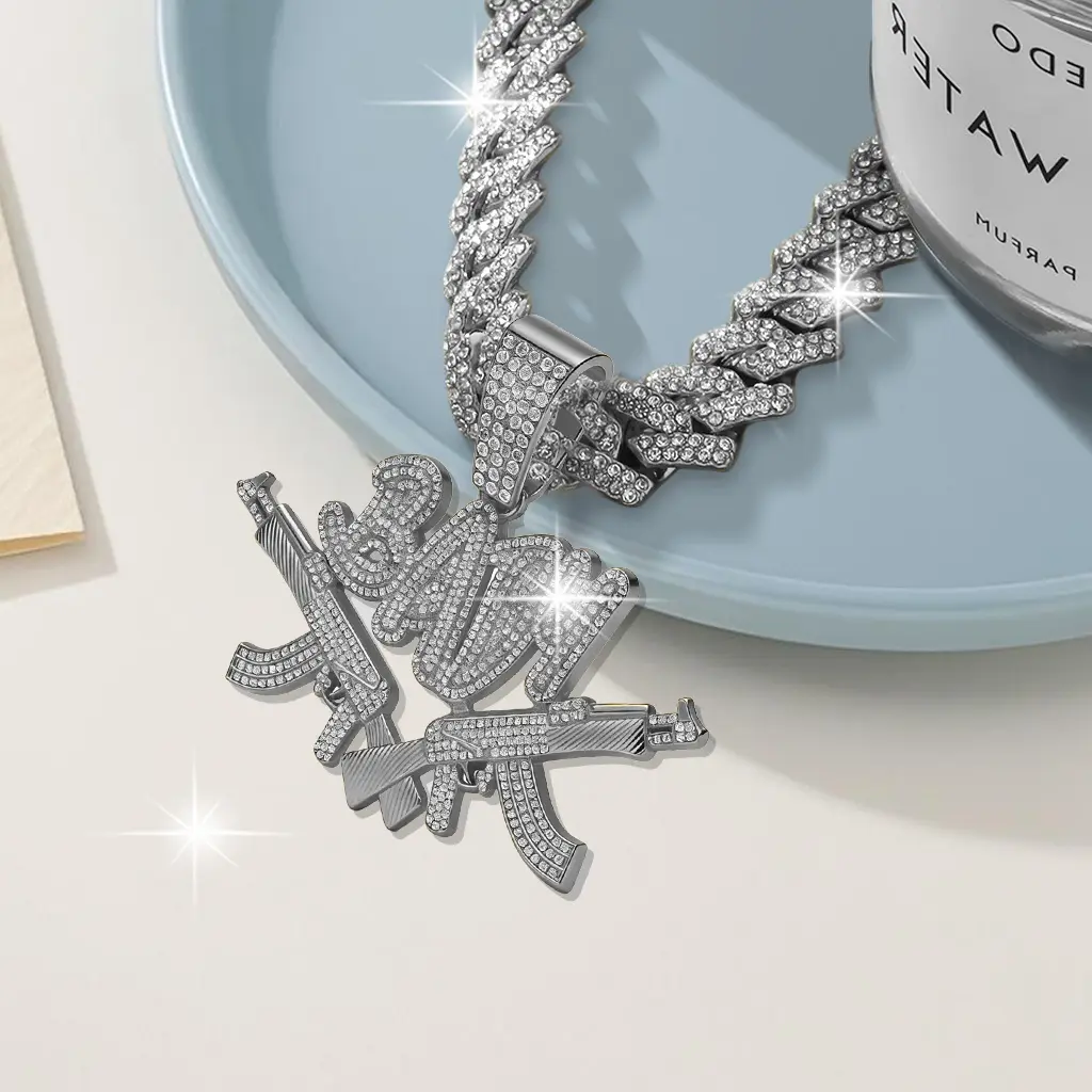 Creative Double Gun BABY Pendant Full of Diamonds Cuban Chain Necklace, Anti-fading, Anti-allergic and Durable, Suitable for Daily Wear and As A Gift.