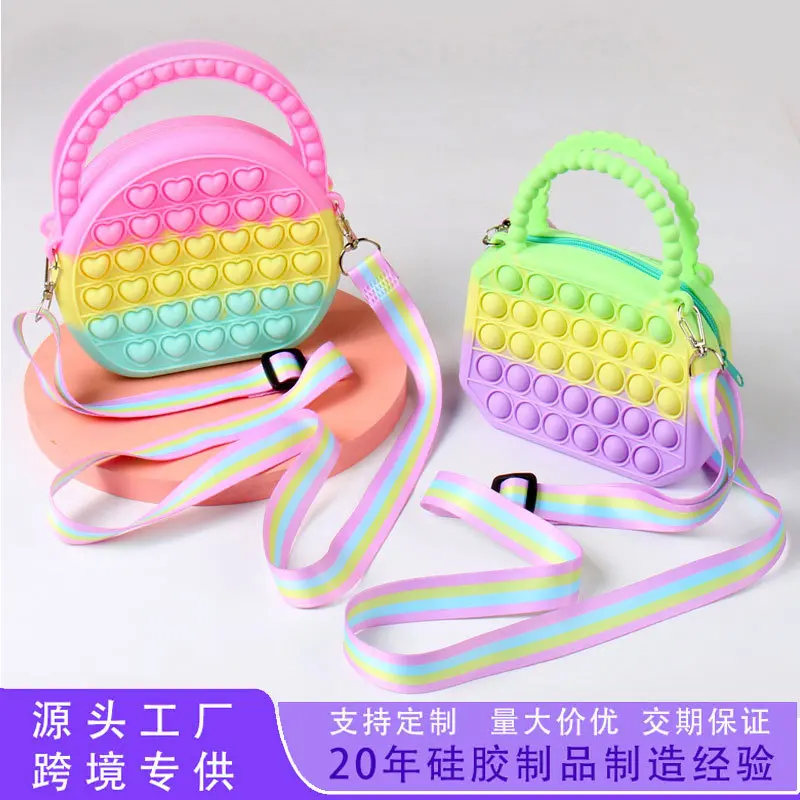 Cute Love Bubble Silicone Bag, Unisex Heart Shaped Silicone Crossbody Shoulder Handbag, Mini Casual Coin Purse for Women and Kids