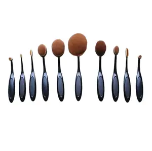 Beauty Experts Set of 10 Oval Beauty Brushes