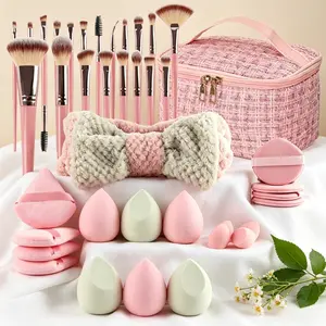 Cute Aesthetic Multi‑Functional Makeup Set, Complete Soft Makeup Brushes, Non‑Absorbent Beauty Sponges, Skin‑Friendly Powder Puffs, Fluffy Headband, Tweed Storage Bag for Beginner Daily Travel