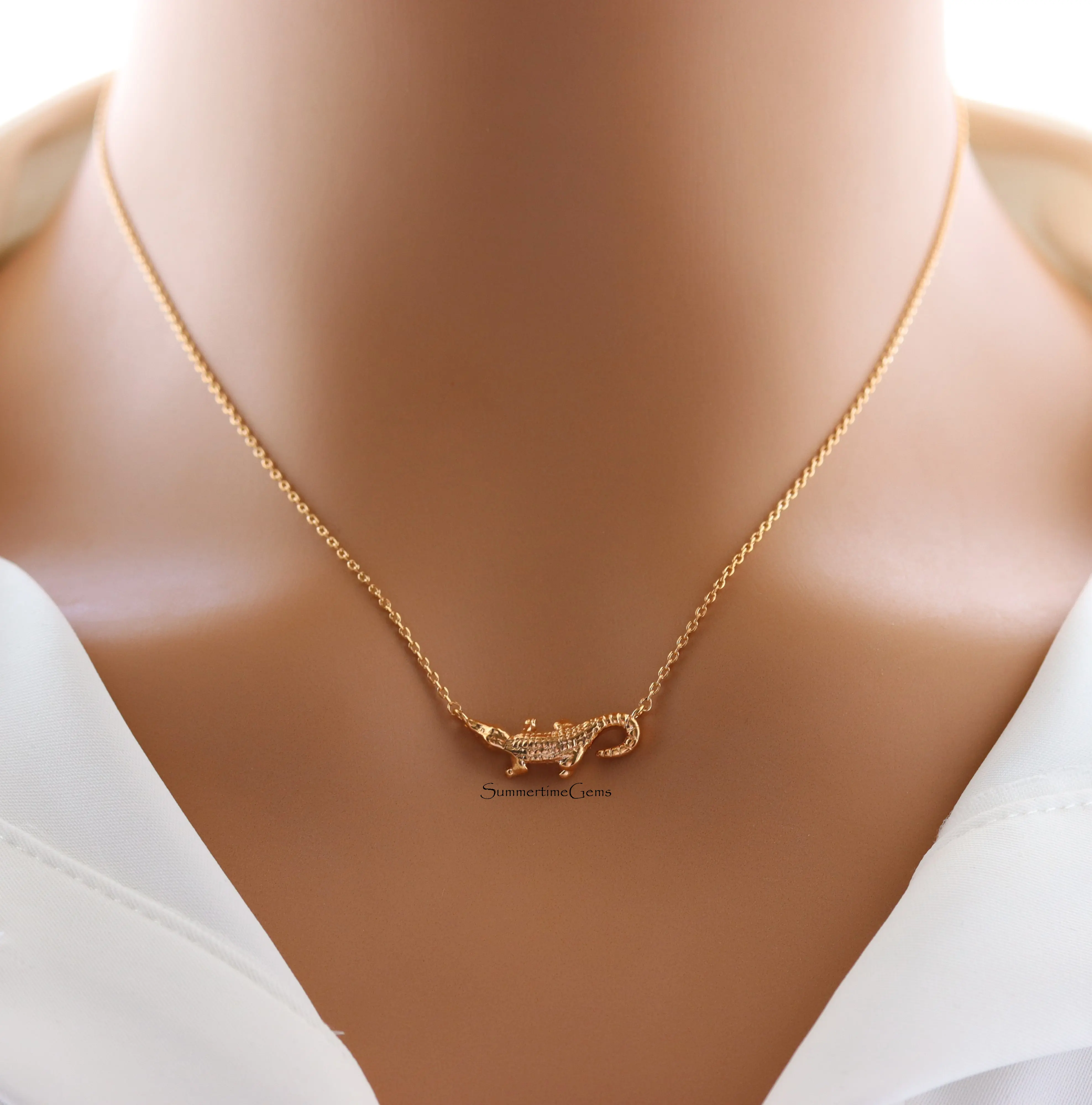 18K Gold Plated Alligator Pendant Necklace – Bold Animal Jewelry for Nature & Wildlife Lovers, Trendy Necklace, Charm Jewelry Necklaces