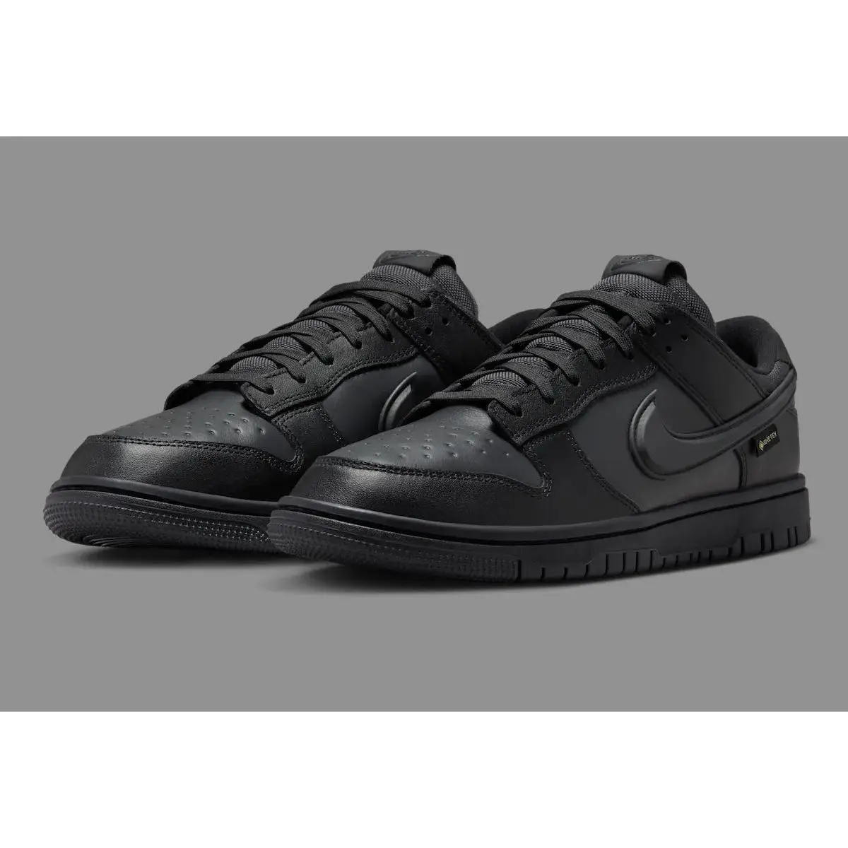 Men's Nike Dunk Low "Triple Black Gor-Tex" HQ2053-001 Fashion Athletic Sneaker Waterproof