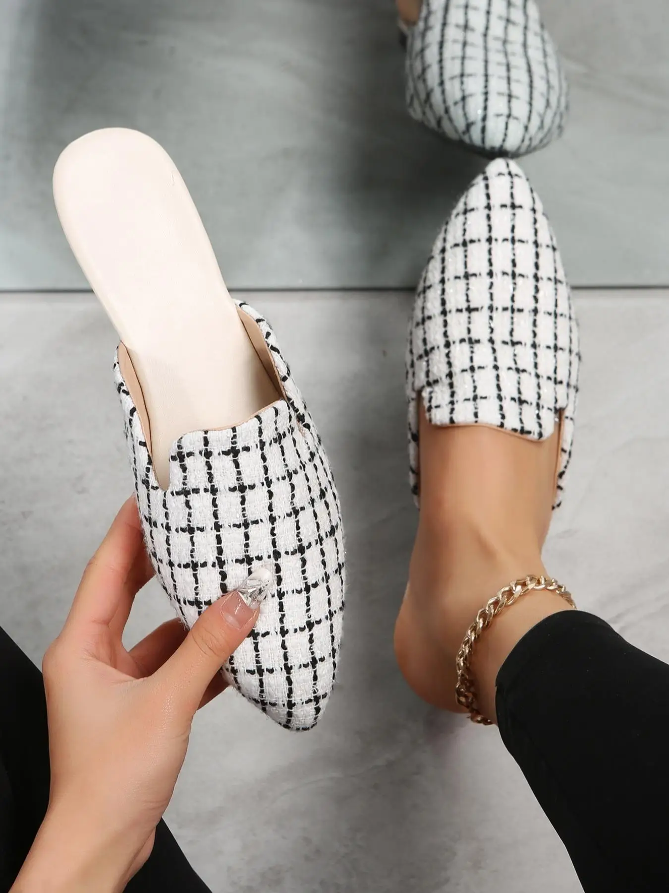 Women's Fashionable Plaid Pattern Slip on Flats, 1 Pair Casual Pointed Toe Soft Flat Shoes for Daily Wear, Lightweight Breathable Comfortable Shoes fo