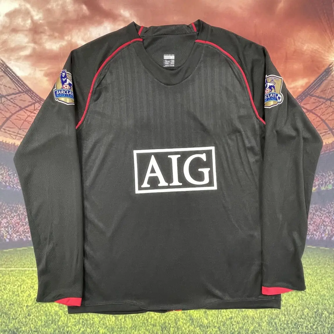No.7 Ronaldo 2007 2008 Home Away Retro Black Long Sleeved Short Sleeved Soccer Jerseys No.7 Ronaldo 2007 2008 Home Away Retro Black Long Sleeved Short Sleeved Soccer Jerseys