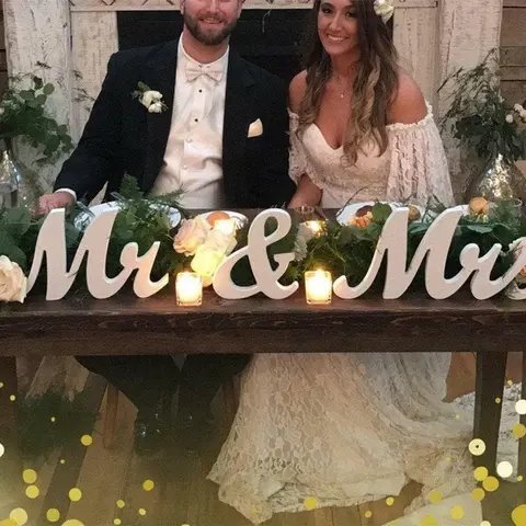 Rustic Wooden Freestanding "Mr & Mrs" Letters Sign - 4.3 x 4.7 x 3/4 Inch, & Symbol 4.3x4.7, Waterproof PVC Calligraphy Nameplate Customized, DIY Custom Names Signage, Anniversary Decoration Items, Indoor Outdoor Home Decor