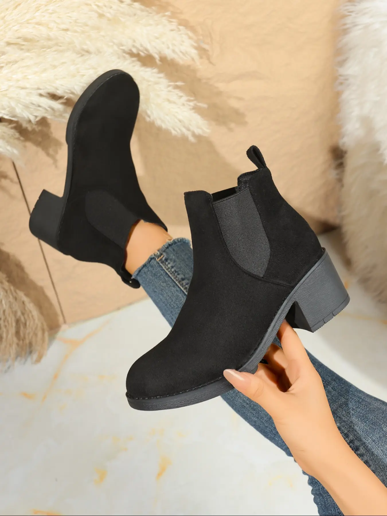 Women's new ankle boots, Casual warm boots, Chelsea boots with side zipper design, Boots Square Toe, versatile women's boots, suitable for autumn and winter outdoor walking shoes, ideal for everyday casual occasions, a must-have for gifting