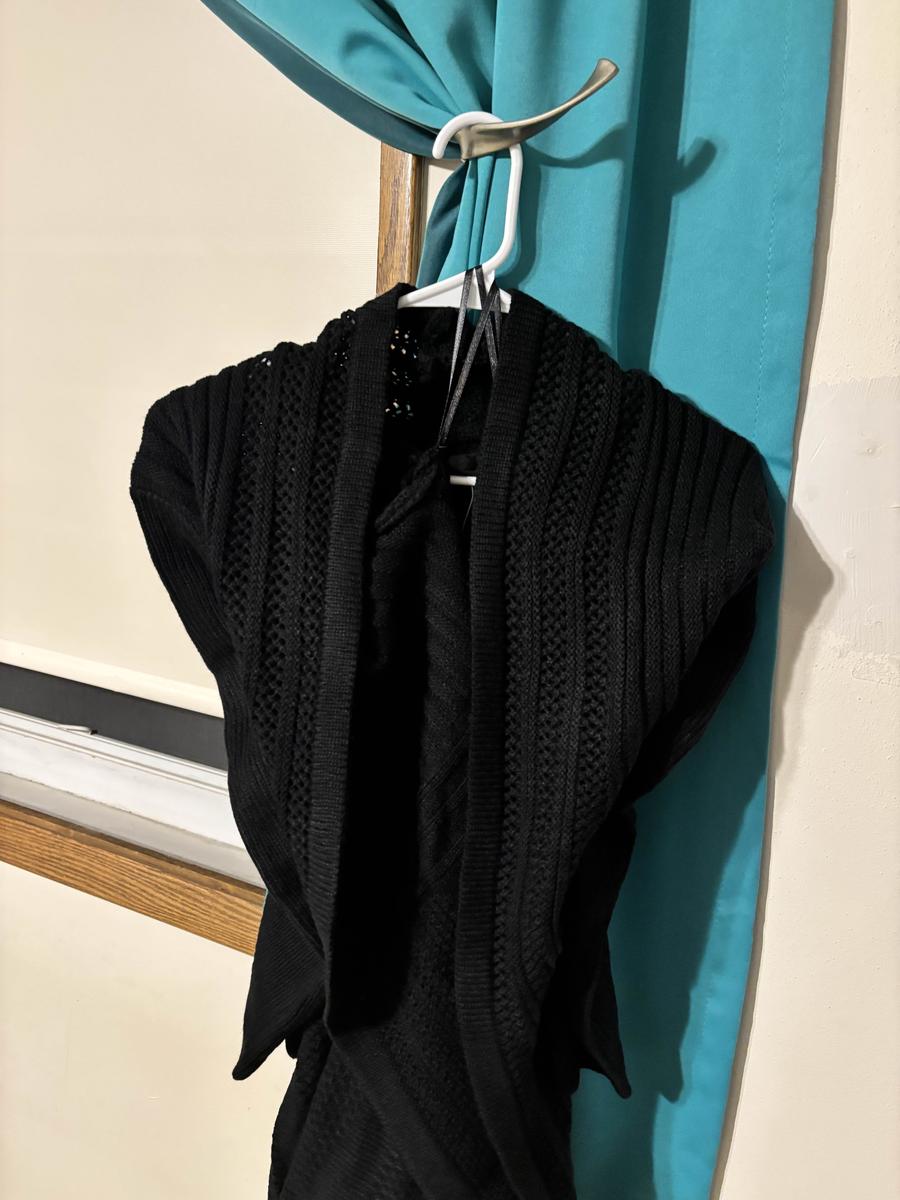 Item: Black, 18-20/2X