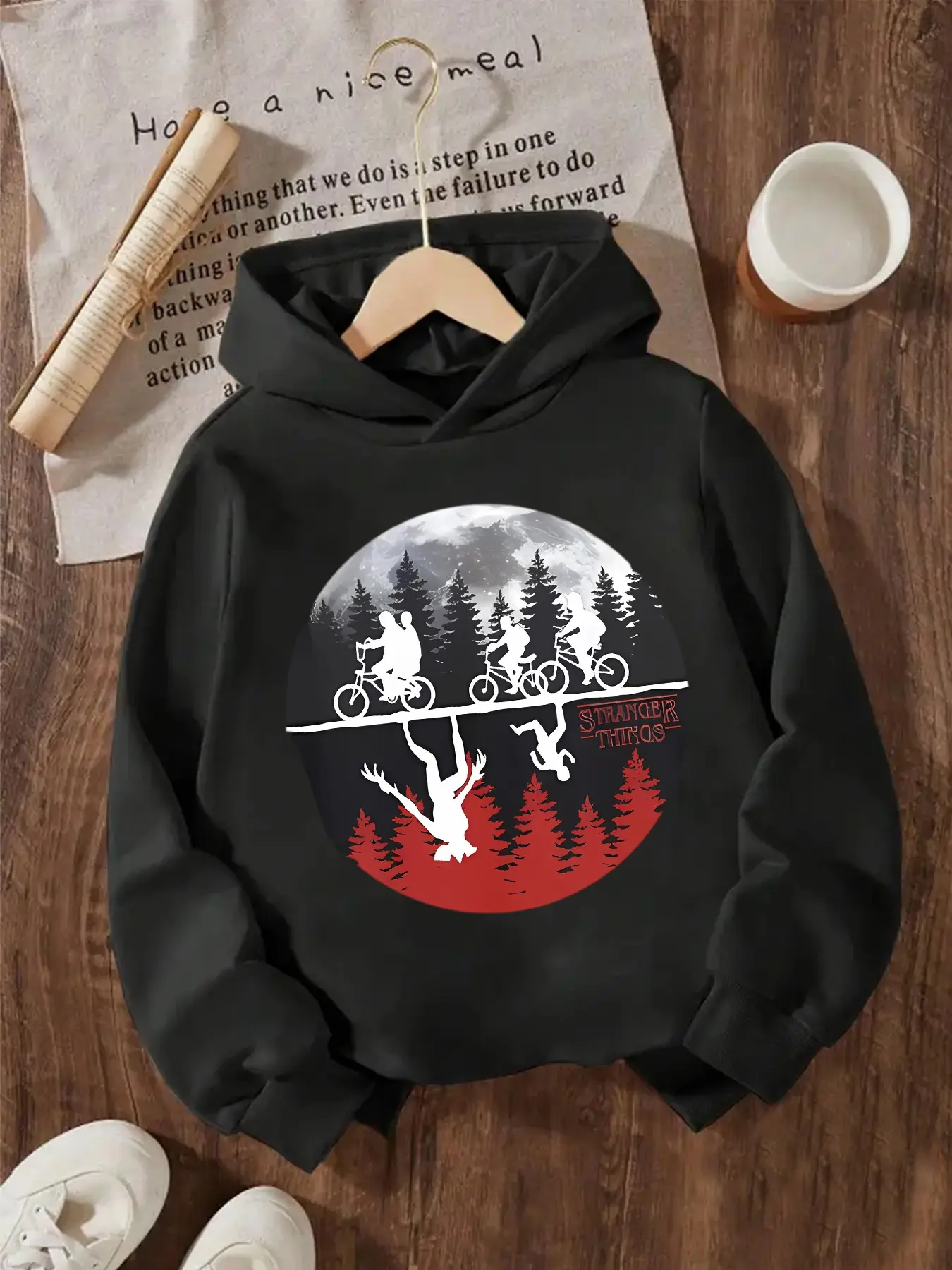 New Spring And Autumn Children's Clothing, Boys And Girls' Creative Hooded Sweatshirts, Graphic Print Pullover, Stranger Things Inverted World Print Tops, Trendy, Casual, Fashionable And Unique Daily Wear That Suits Any Occasion, Ideal Gift Choice