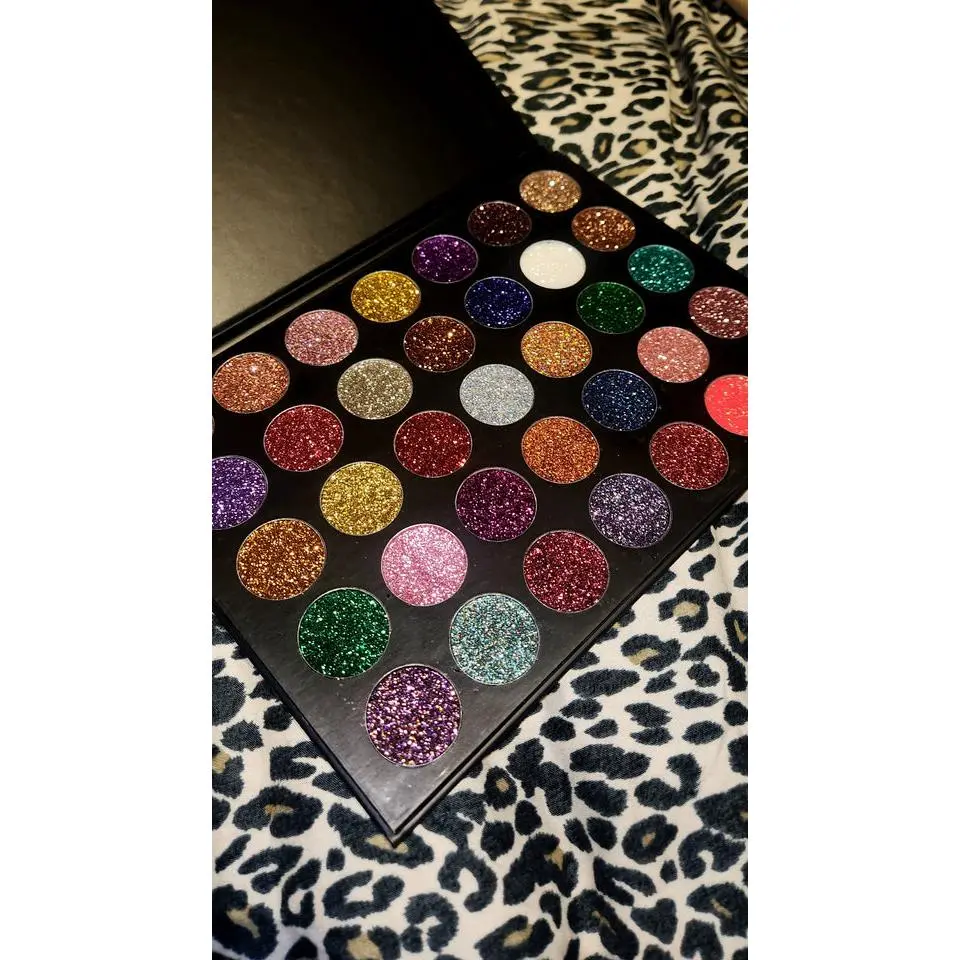 Bling Me OUT Eyeshadow Pallet