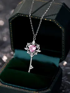Elegant S925 Silver Zircon Heart Key Pendant Necklace, Adjustable Clavicle Chain for Women, Perfect Gift for Birthdays & Anniversaries, Heart Shaped Necklace, Hearts Pendant Necklace, Adjustable Length Necklace