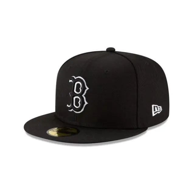 Trending Letter B Baseball Cap for Everyday Street Style