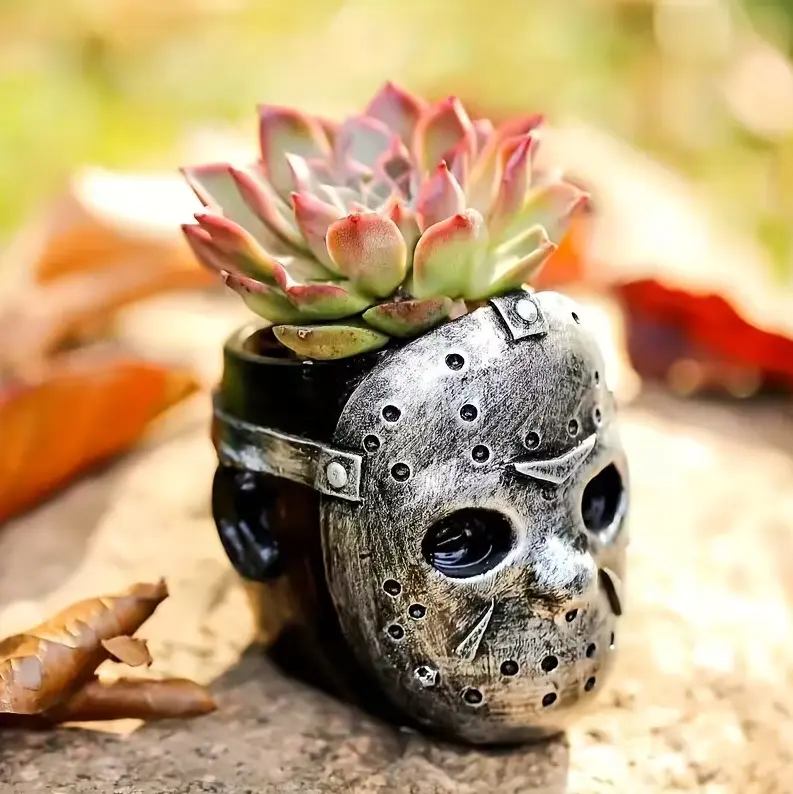 Horror Hockey Mask Flower Pot, Spooky Jason Mask Succulent Planter Pot, Gothic Resin Plant Container for Indoor Outdoor Home Decor, Halloween Office Desktop Ornament, Unique Horror Movie Fan Gift, Creepy Plant Holder