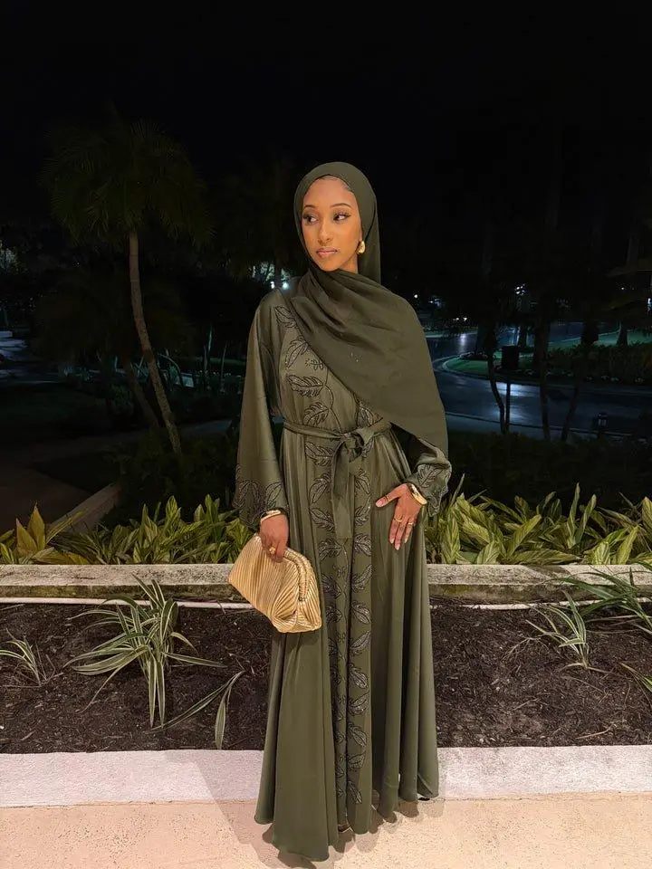 Poison Ivy Abaya Set