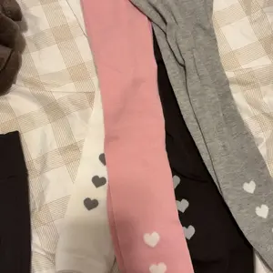 Girls' Simple Pantyhose Set of 4, Tights Stretch Set, Medium Thickness, Suitable for Spring and Autumn, Comfortable and Stylish Women's Underwear