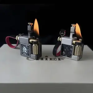 Cool Vintage Kerosene Lighter Retro Trench Wheel Sideslip Ignition Key Pendant Gift for Men(NO Fuel)