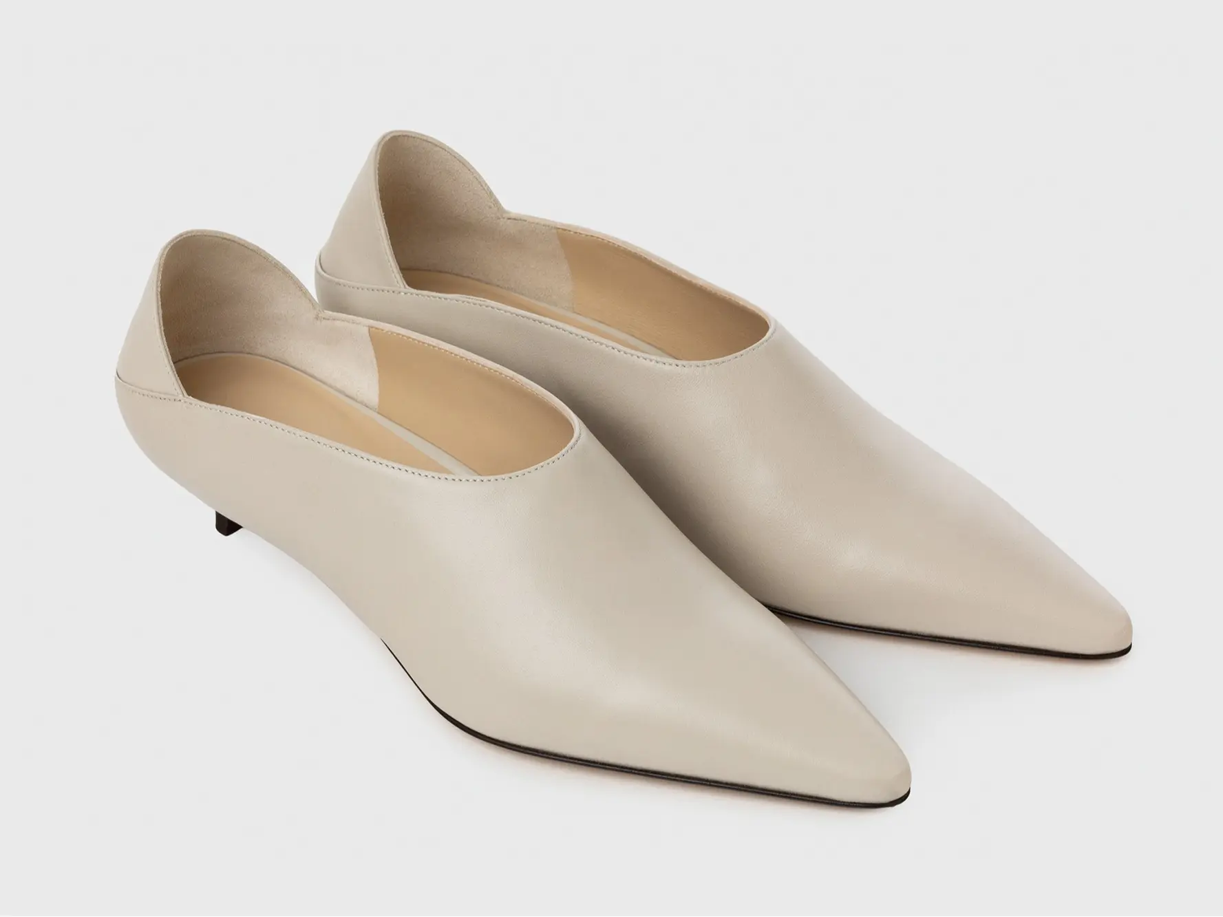 Wind Women's Luxury Convertible Footie Kitten Heel Shoe by Kiki Price