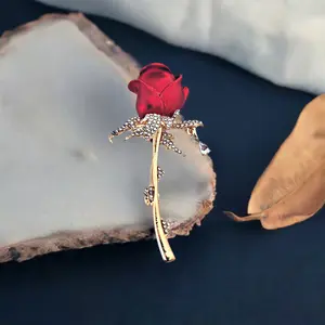 Exquisite Red Rose Brooch Rhinestones Collar Lapel Pin