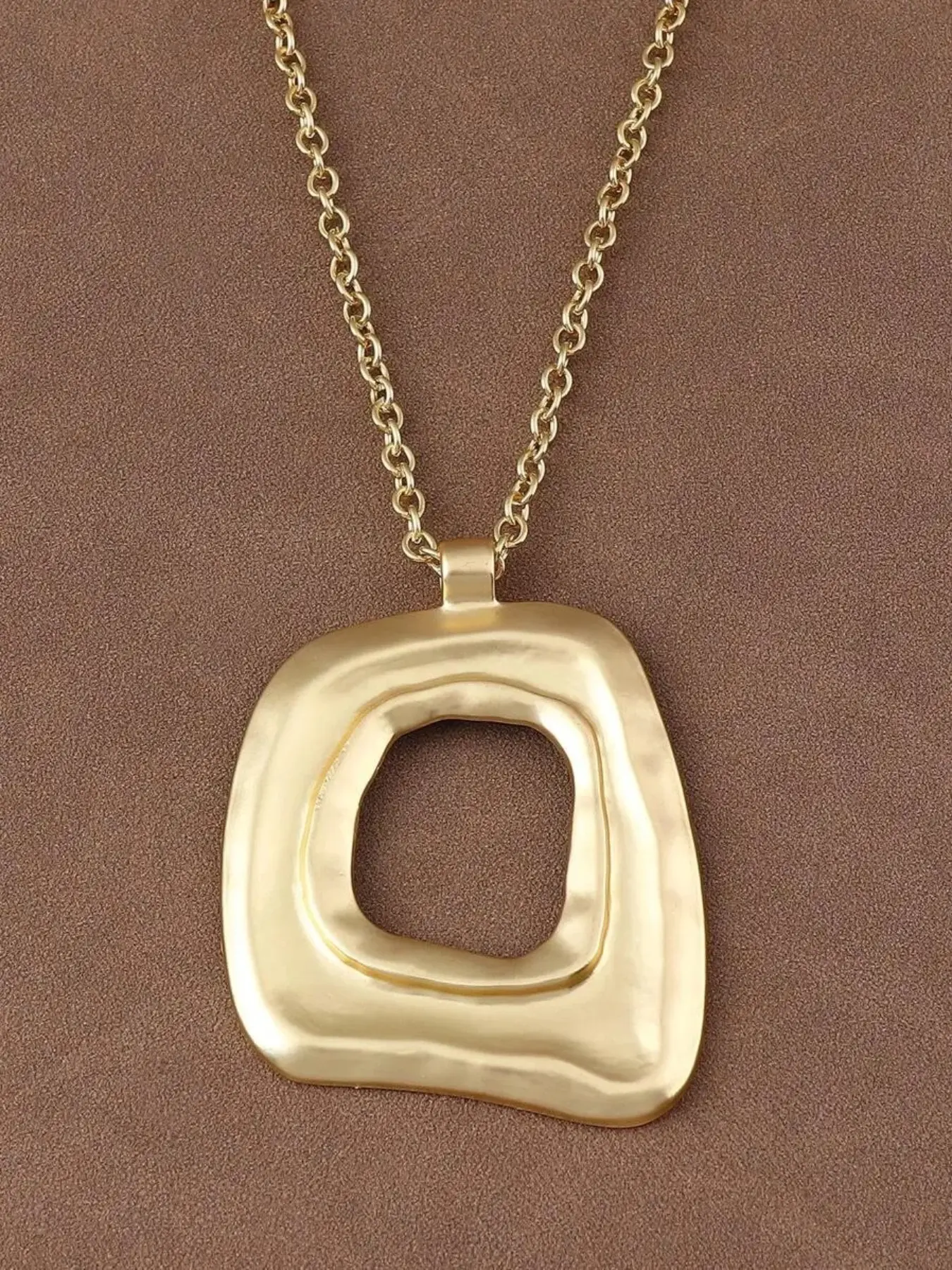 Boho Style Pendant Necklace, Large Open Charm Chain Jewelry, Fashionable Daily Wear & Party Accessory, Chunky Charm Necklace, Alloy Necklace, Fashionable Jewelry Accessories