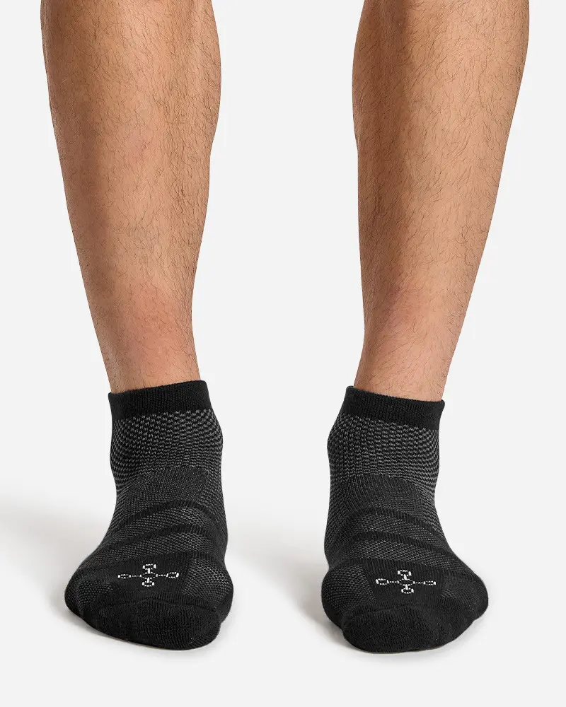 Easy-On Compression Socks | Men's Ankle