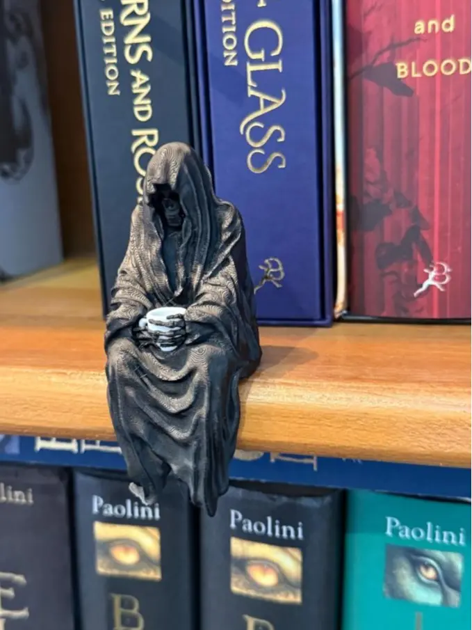 Surial Shelf Sitter | ACOTAR Inspired Fantasy Book Nook Decor | Gothic Bookshelf Figure | Reader Gif