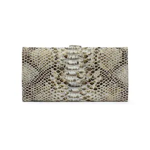 Mila Trifold Wallet: Camel Snake