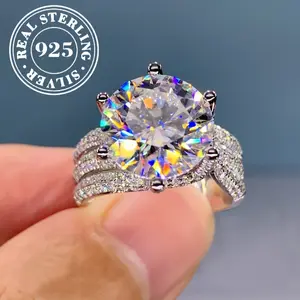 A Classic Six-prong Luxury Group Set Ring925 SilverHigh-quality Moissanite Moissanite for Engagement Anniversary, A Perfect Gift for Friends And Lovers, Elegant And Sexy