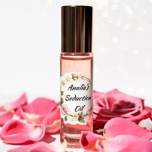 Analia’s Seduction Oil, Pheromones