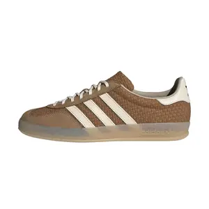 Gazelle Indoor "Brown Desert / Wonder White" JR8851