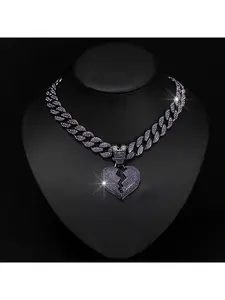 Street hip-hop style personalized broken heart pendant necklace. HIPHOP 15mm clasp Cuban chain Cuban Link Necklace