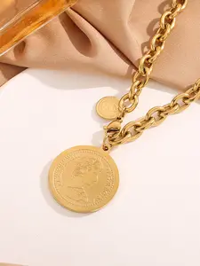 Queen Portrait Round Pendant Necklace for Women, 18K Gold Plated 304 Stainless Steel Vintage Cameo Coin Necklace, Retro, Light Luxury Simple Designer Jewelry, Birthday Gift for Her, Hypoallergenic Chain