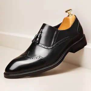 Large size men's classic Oxford shoes - solid color, pointed toe, tassel, low cylinder, top layer cowhide upper, rubber sole, business casual simple style, suitable for weddings and England, formal shoes 60810