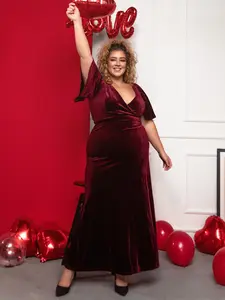 Ever-Pretty 【Plus Size】 curvy dress,Velvet Maxi Dress for Wedding Guest, V Neck Empire Waist Flare Sleeve, Autumn Womenswear 00861