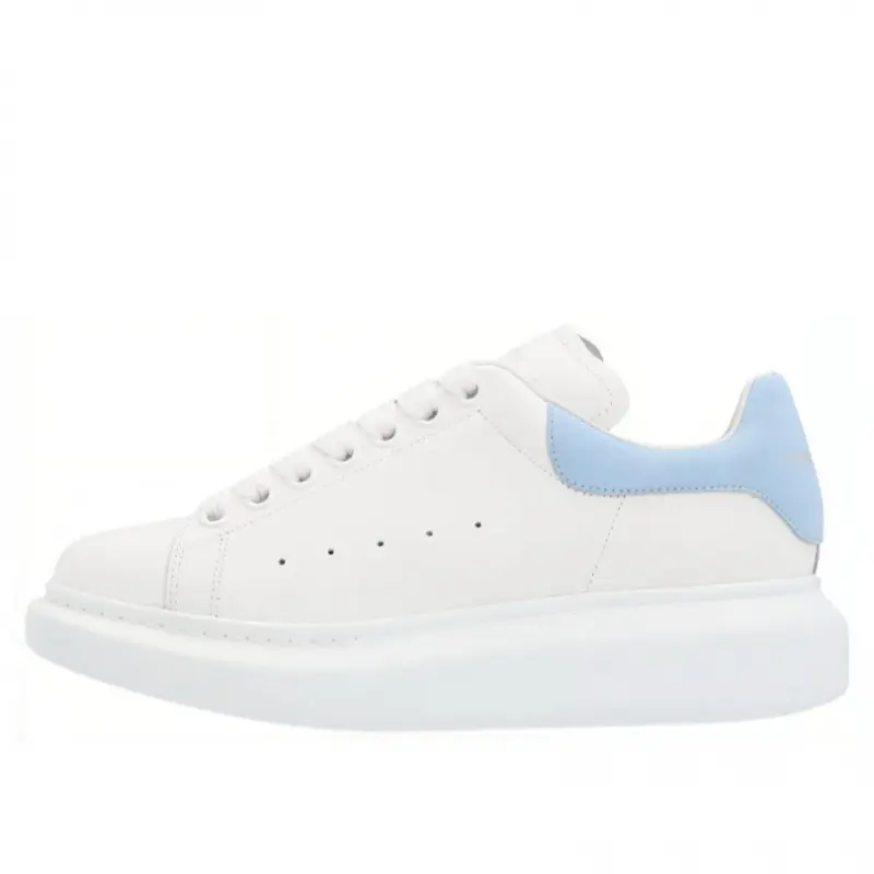 White blue velvet tail