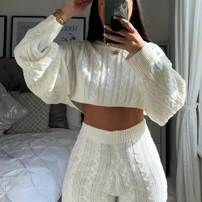 Women's Sweater Set, Two Piece Set, Matching Outfit, Crew Neck Cable Knit Long Sleeve Knitted Cropped Crop Top & High Waist Shorts Set, Autumn/Winter Casual Cozy Soft 2 Piece Sweater Set, Fall Clothes for Women