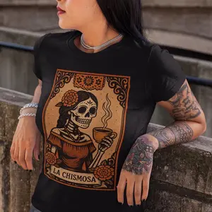 Mexican Skeleton Shirt, La Chismosa Tarot Tshirt, Dia De Los Muertos Shirt, Spooky Halloween Latina Shirt, Funny Gift Latina Mom Abuelita Gothic Womenswear
