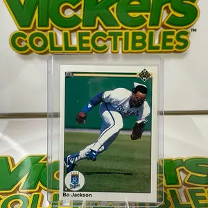 Bo Jackson 1990 Upper Deck #105 - Kansas City Royals Legend!
