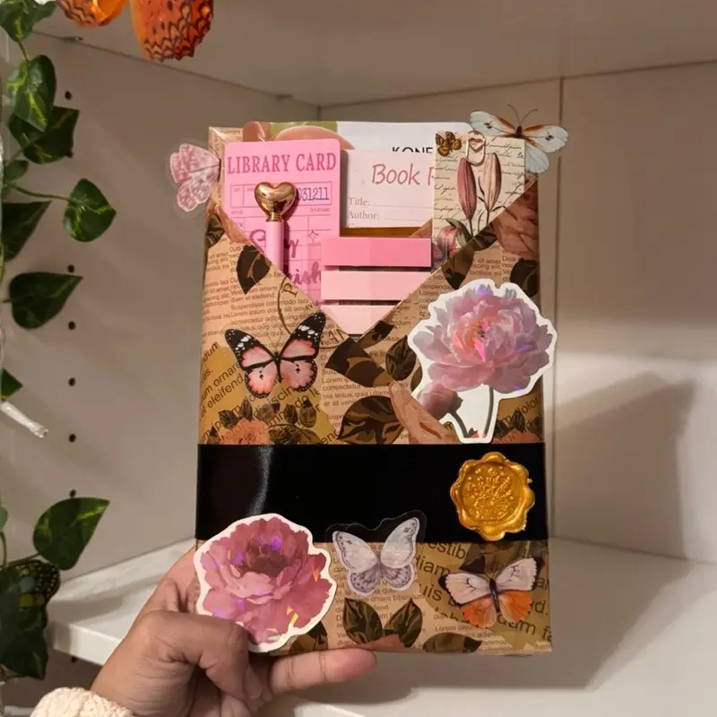 Floral Blind date with a book