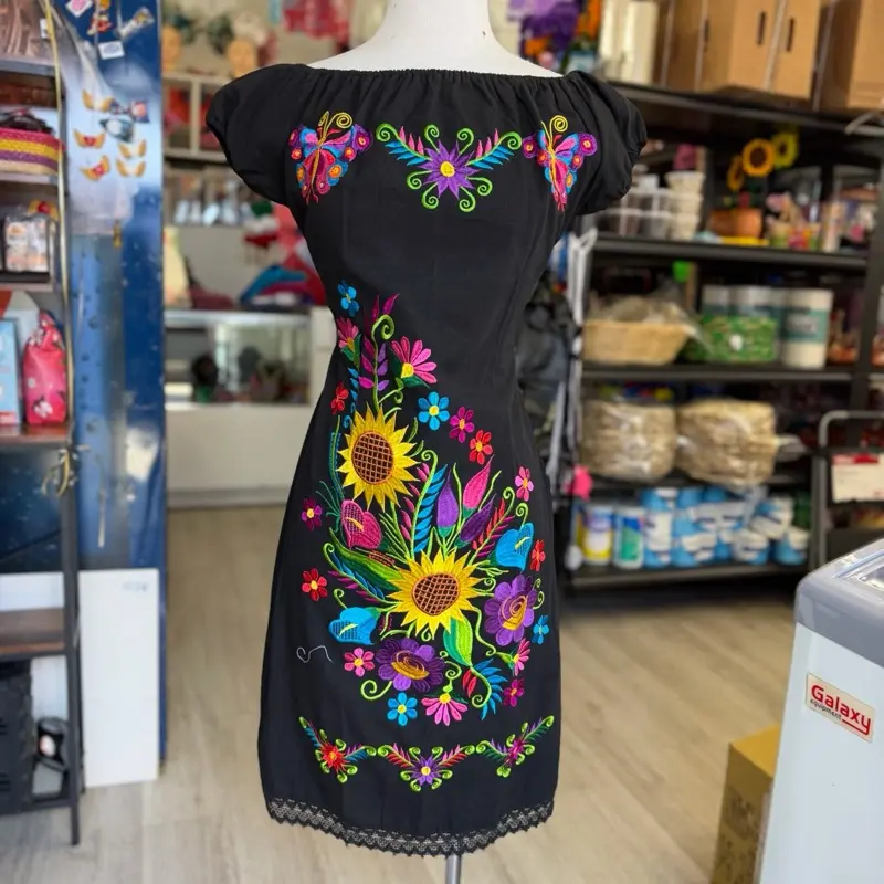 Amazing Tradicional Mexican Dress Size medium