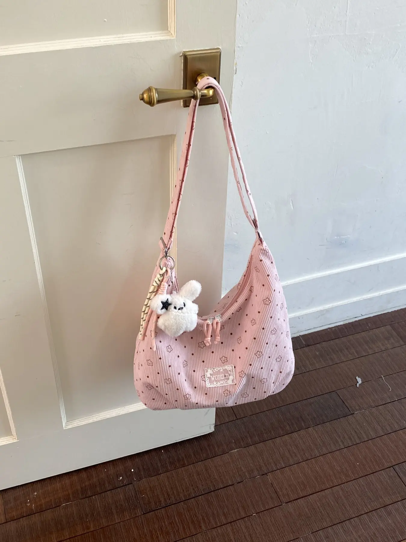Plaid Velvet Shoulder Bag, Soft Large Capacity Single-Shoulder Bag, Casual Leisurely Student Commute Bag, Daily Commute Bag, Plush Charm Crossbody Bag, Commuter Crossbody Bag