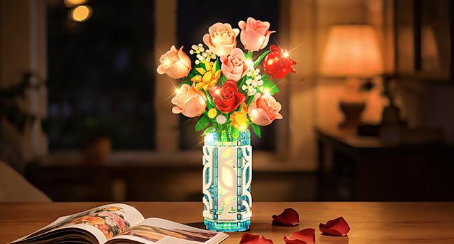 14 Flowers Bouquet Building Set with Vase and LED Light, Mother's Day 747 PCS Mini Roses Flower Botanical Building Blocks Toy, Birthday Gifts for Adults, Artificial Roses Flowers Home Decor