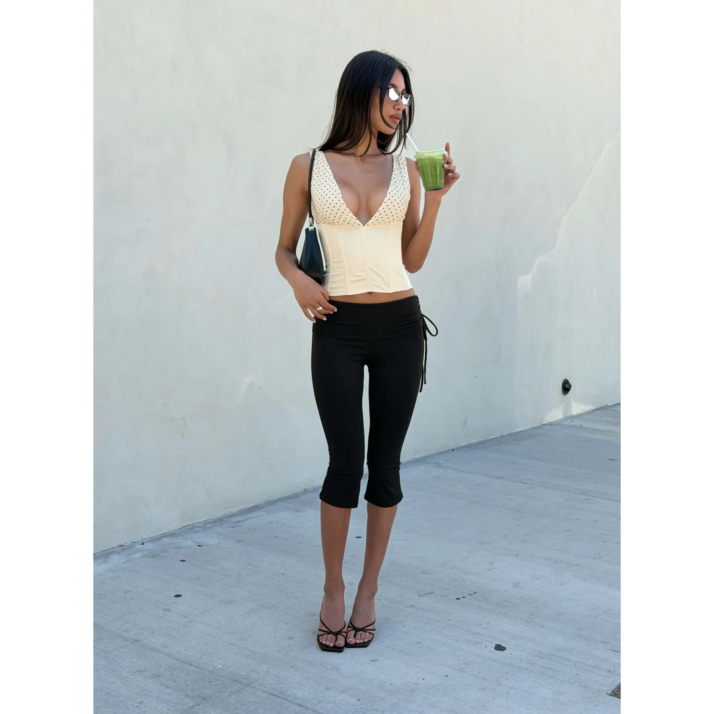 Bailor Channel Waistband Capri Pants Black