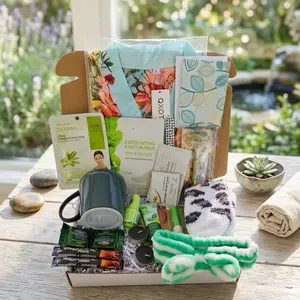 Mother's Day Gift Set - Elegant Curated Box for Mom with Thoughtful Items & Loveful Care - Ideal for Any Occasion - Versatile & Perfect Gift