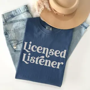 Comfort Colors Licensed Listener Shirt, School Counselor Shirt, Graduation Gift for Therapist Gift for New Counselor New Therapist, Mental Health Shirt,Trendy Shirt, Women's Letter Print Short Sleeve Tee