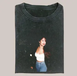 Selena Quintanilla Vintage 90's Graphic Unisex Shirt, Music Band T-Shirts, 90s Retro Shirt, Vintage Graphic Tee, Unisex Shirt Womenswear Menswear Top Streetwear Oufits, Gift For Men