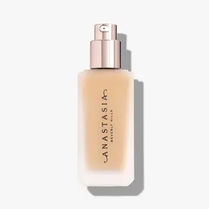 Impeccable Blurring Second-Skin Matte Foundation