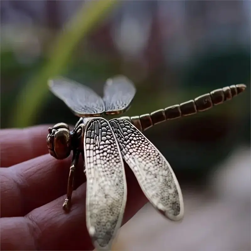 Vintage Brass Dragonfly Mosquito Catcher Eagle Miniature Statue, Medieval Style Desktop Ornament, Retro Tea Table Accessory, Miniature Collectible Sculpture, Atmospheric Office Decor, Niche Vintage Collectible Gift